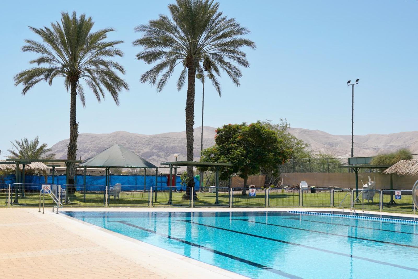Selina Mantur Almog Dead Sea Hotel Buitenkant foto